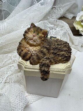 Boyds Bear Cattitude Cat Figurine #371107 Tabby Cat in a Sink